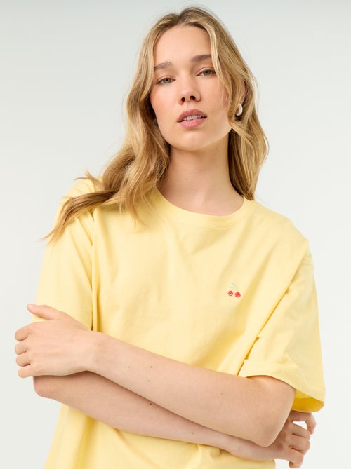 2-delige pyjamaset van katoenjersey - T-shirt + short - Kiabi 2-delige pyjamaset van katoenjersey - T-shirt + short - Kiabi