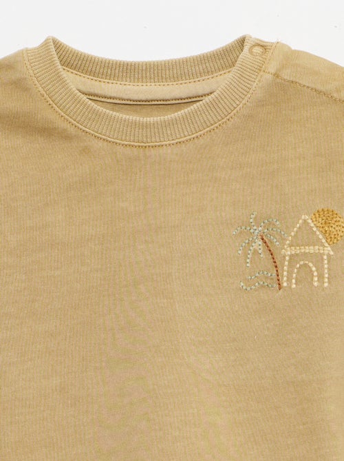 2-delige set met geborduurd T-shirt + short - Kiabi