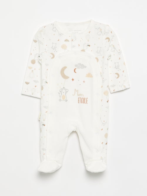 3-delige set 'Petit Béguin' - Romper + pyjama + knuffeldoekje - Kiabi 3-delige set 'Petit Béguin' - Romper + pyjama + knuffeldoekje - Kiabi