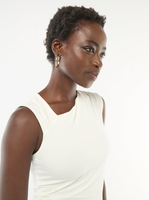 Asymmetrisch stretch T-shirt in effen kleur - Kiabi