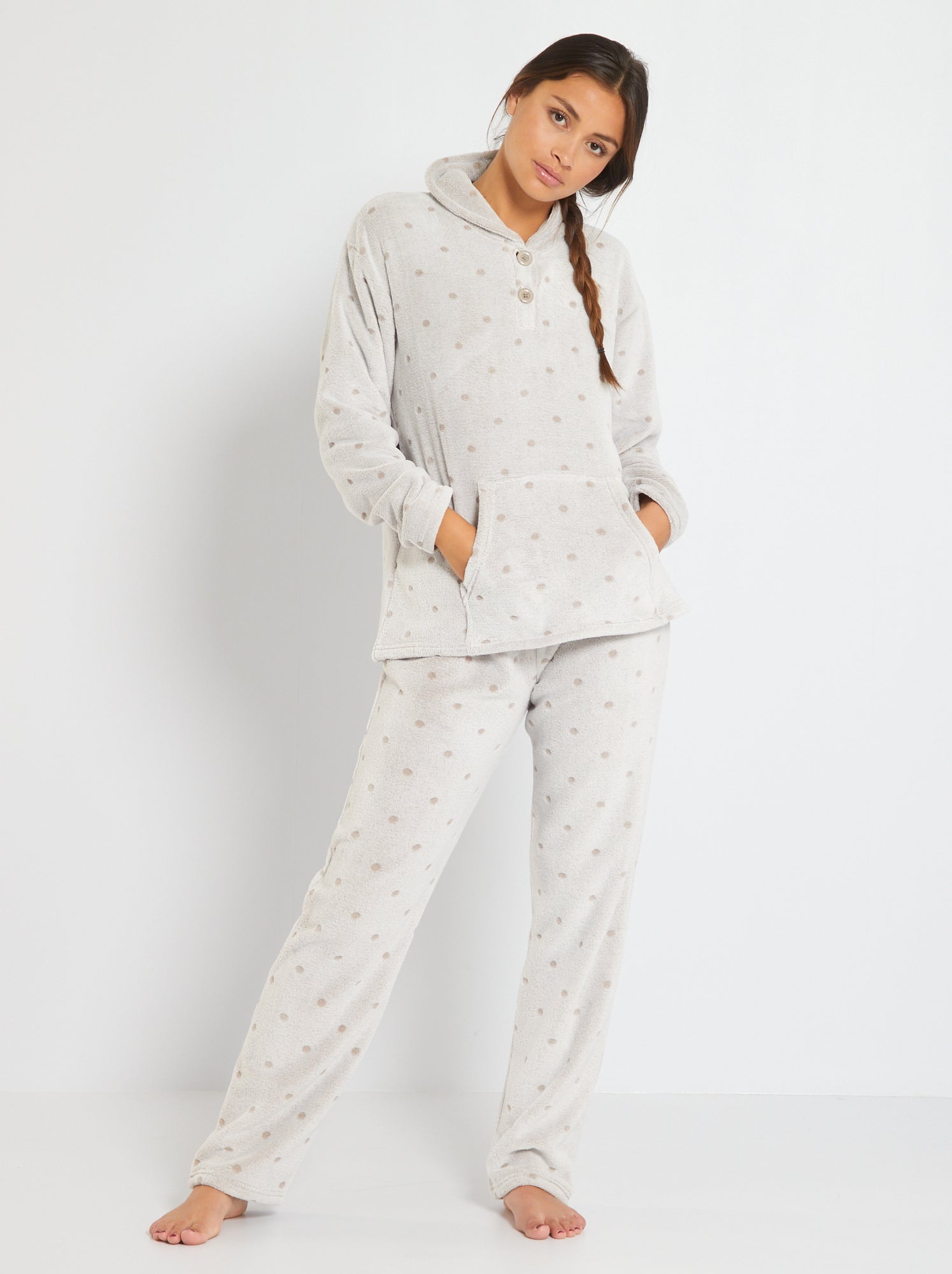 Normann Badstof pyjama voor dames, lang, met manchetten, gestreepte broek, ook in grote maten, 56-58 Normann Badstof pyjama voor dames, lang, met manchetten, gestreepte broek, ook in grote maten, 56-58