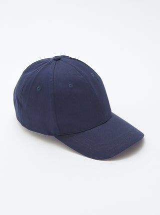 Basic pet in baseballstijl
