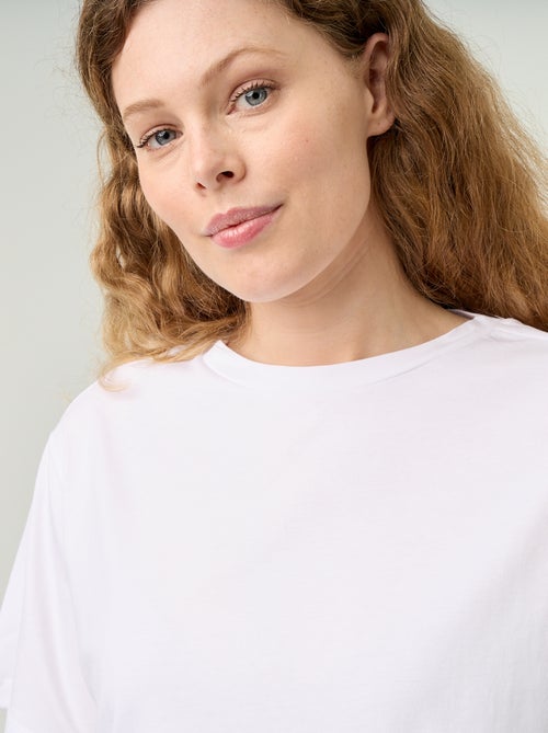 Basic T-shirt met franjes - Kiabi Basic T-shirt met franjes - Kiabi
