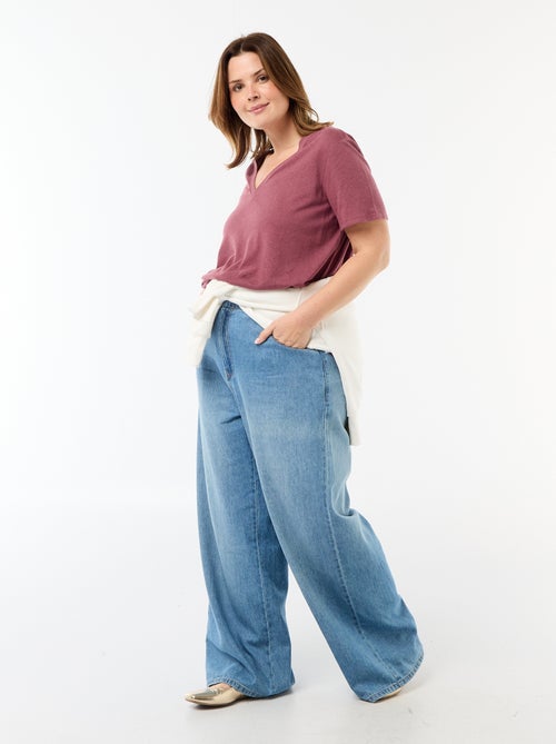 Basic T-shirt met V-hals en korte mouwen - Kiabi