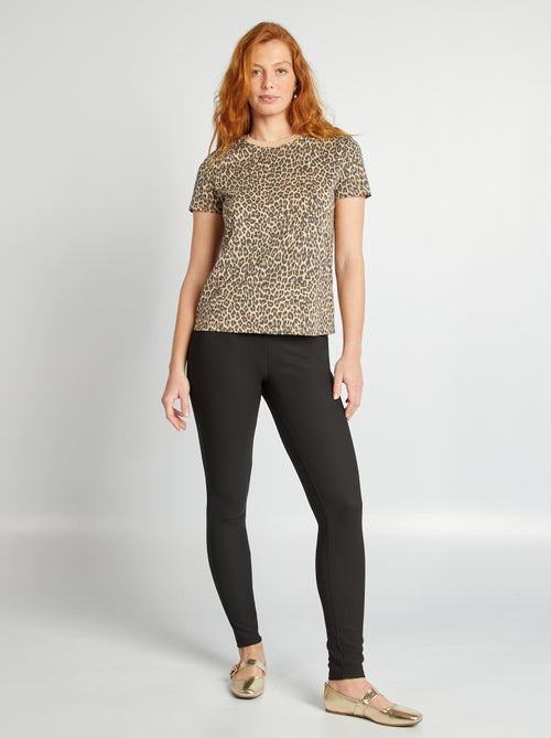 Bedrukt dames-T-shirt van katoen met ronde hals - Kiabi Bedrukt dames-T-shirt van katoen met ronde hals - Kiabi