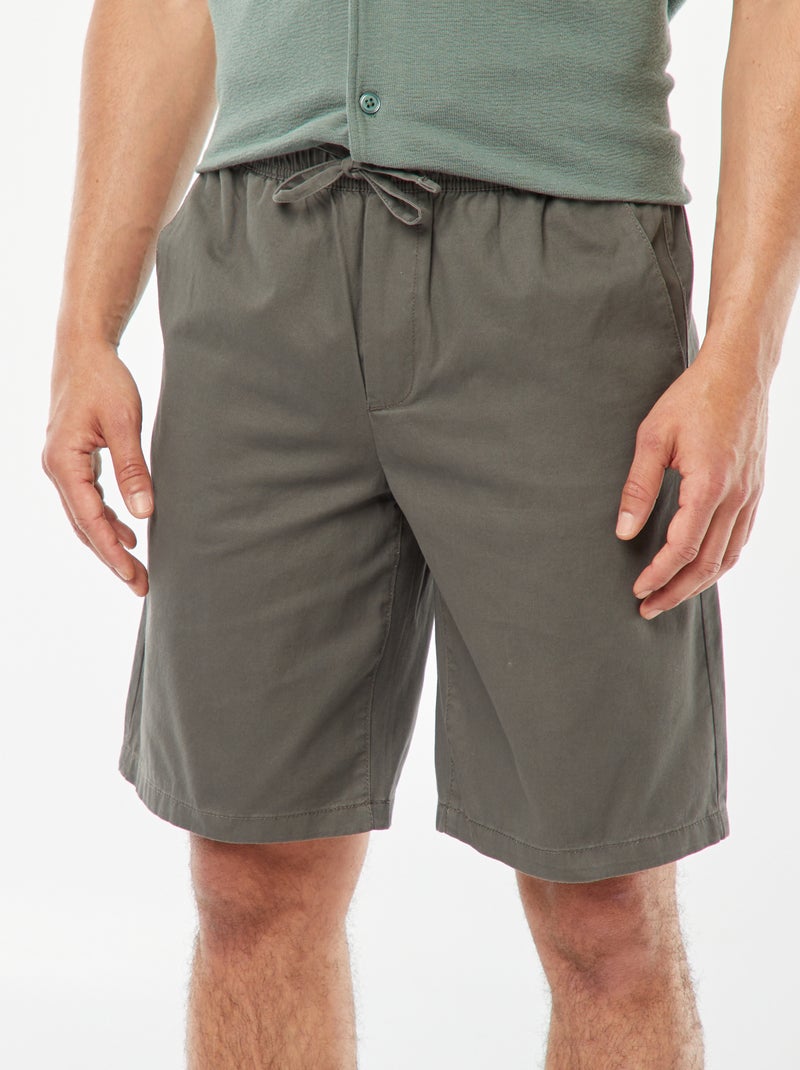 Bermuda van effen keperstof Kaki - Kiabi