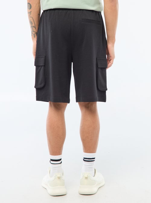 Bermuda van lichte joggingstof met meerdere zakken - Kiabi Bermuda van lichte joggingstof met meerdere zakken - Kiabi