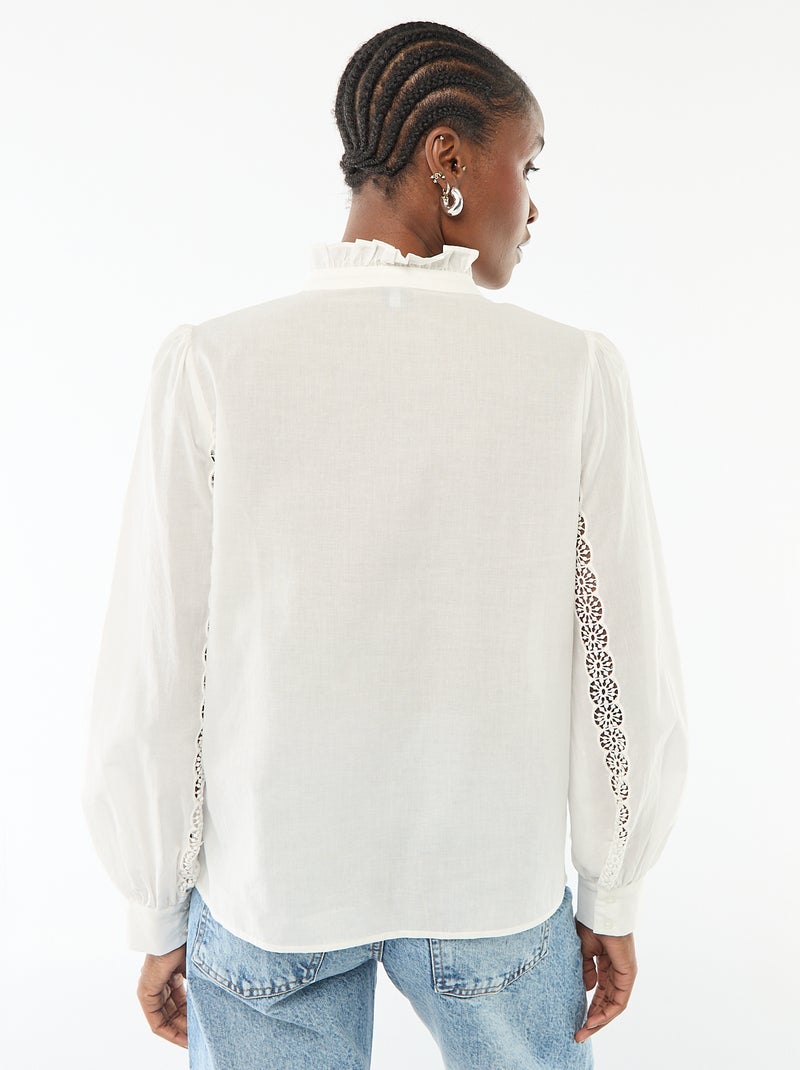 Blouse met broderie anglaise en ruchekraag wit - Kiabi