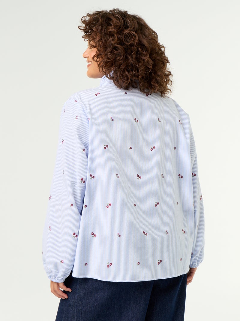 Blouse met geborduurde bloemen en opstaande kraag Blauw - Kiabi