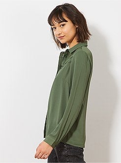 Blouse met kanten borststuk - Kiabi