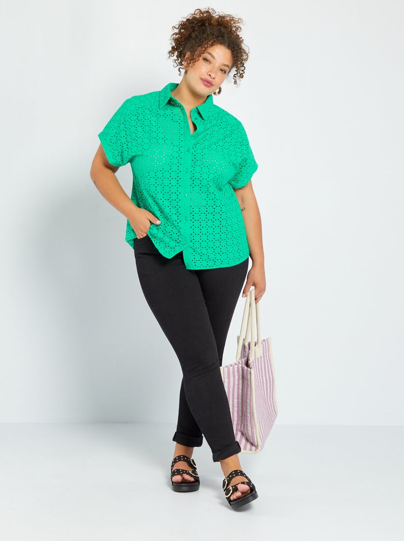 Blouse met korte mouw en Engels kant GROEN - Kiabi