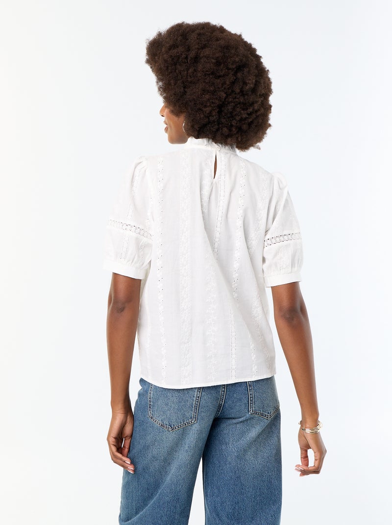 Blouse met korte mouwen en borduursels Wit - Kiabi