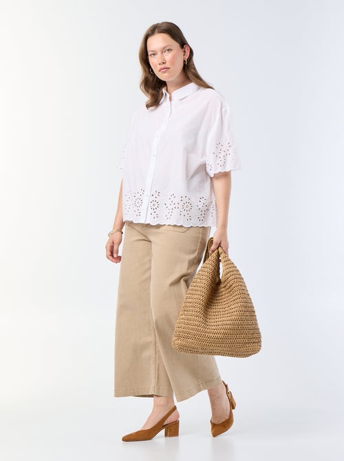Blouse met korte mouwen en opengewerkte borduursels - Kiabi