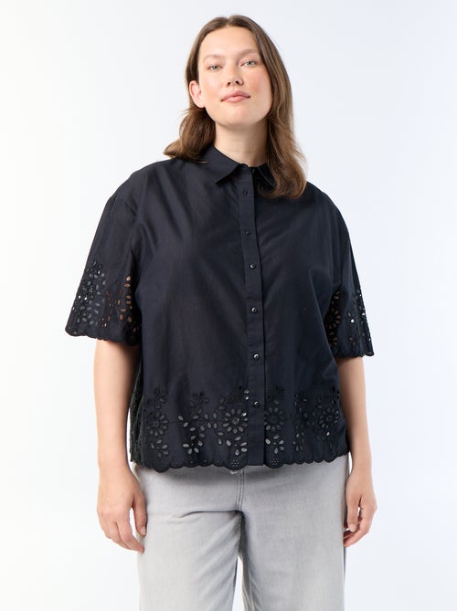 Blouse met korte mouwen en opengewerkte borduursels - Kiabi