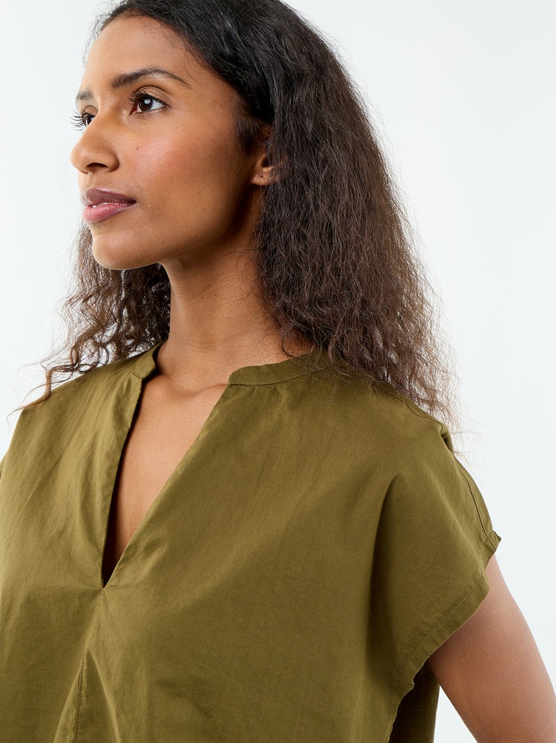 Blouse met korte mouwen en V-hals Groen - Kiabi