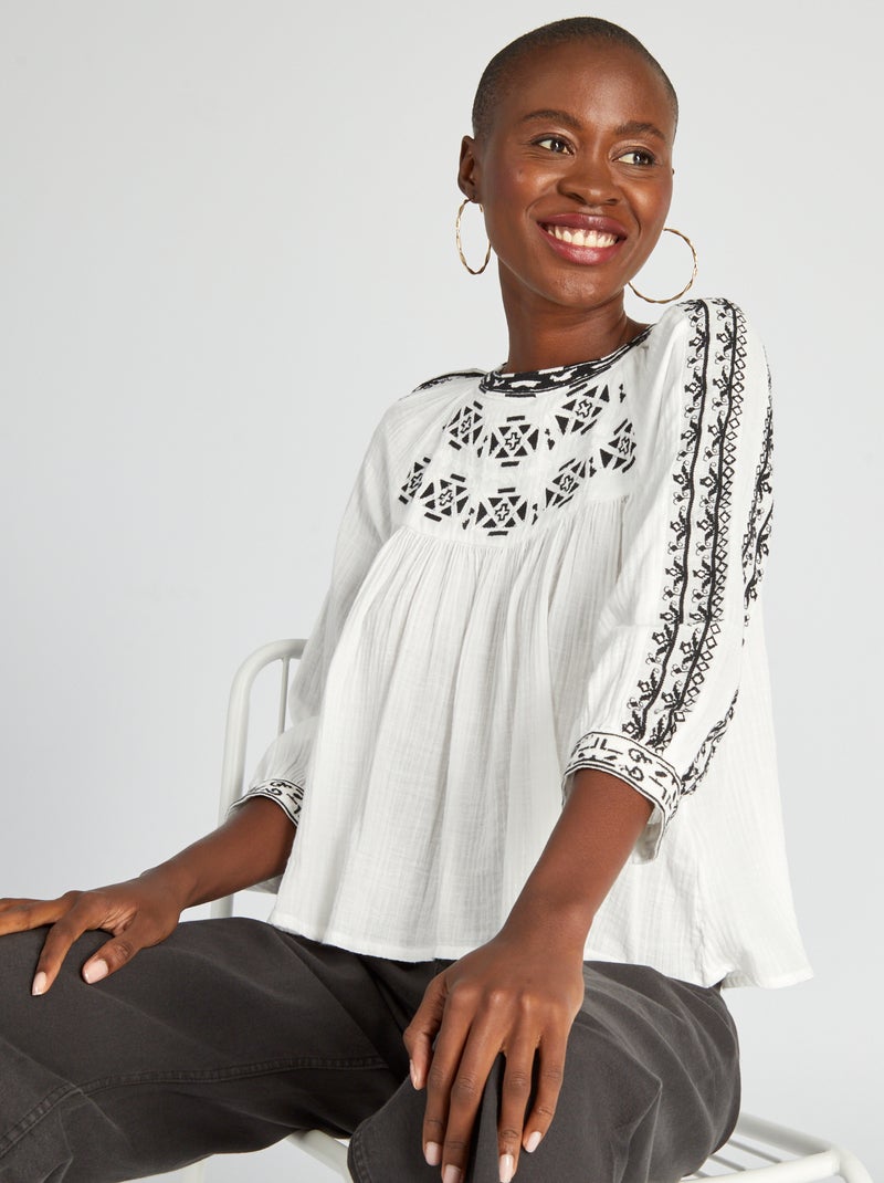 Blouse met pofmouwen en borduursel BIEGE - Kiabi