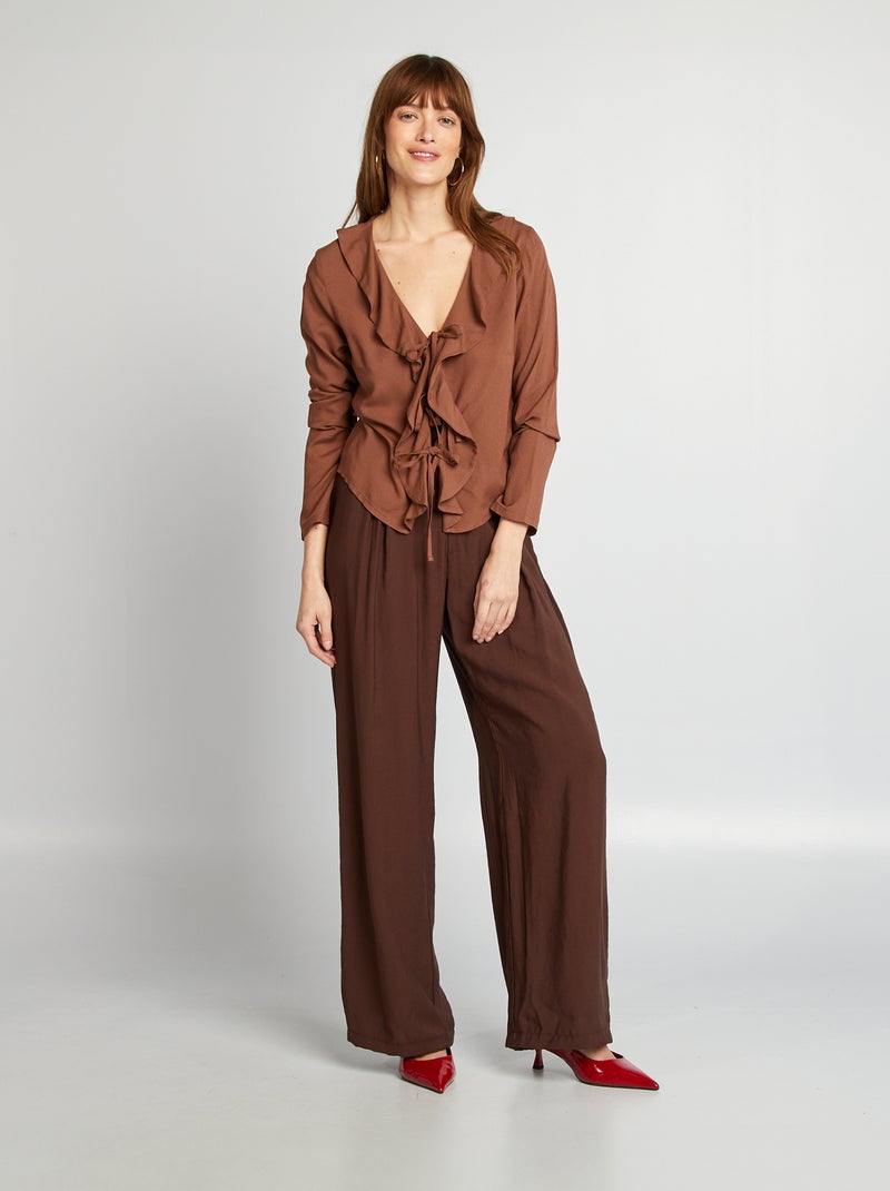 Blouse met ruches en knoopdetail BRUIN - Kiabi