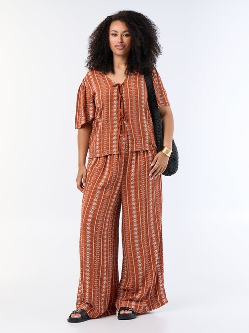 Blouse met strikjes en borduursels met korte mouwen - Kiabi