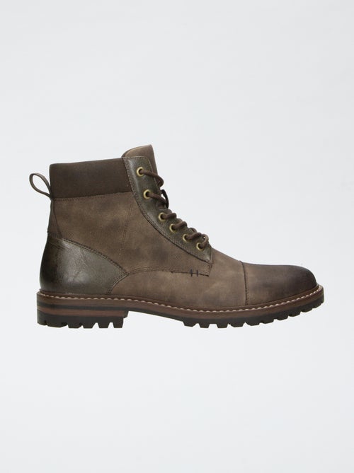 Boots met gekartelde zool - Kiabi Boots met gekartelde zool - Kiabi
