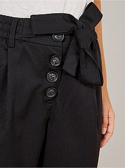 Broek in wortelmodel met een riem - Kiabi