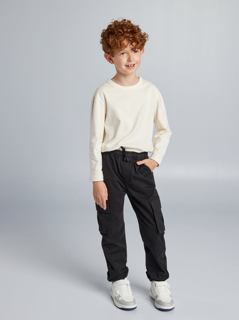 Broek met veel zakken - Nauwsluitend model zwart - Kiabi