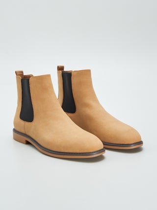 Chelsea boots