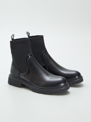 Chelsea-boots met enkelrand in sokstijl