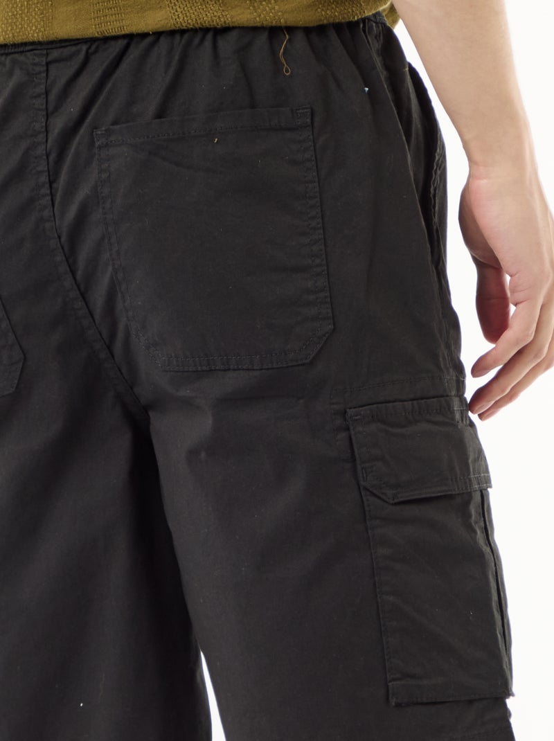 Chino bermuda van popeline met klepzakken Zwart - Kiabi