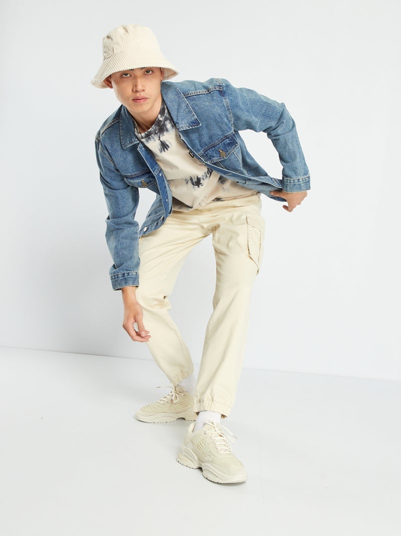 Chino met zakken met klepjes beige - Kiabi