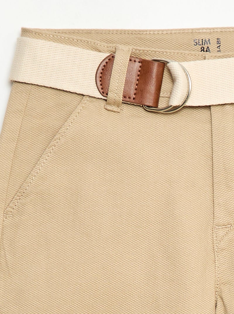 Chino van twill met ceintuur - 2-delig Biege - Kiabi
