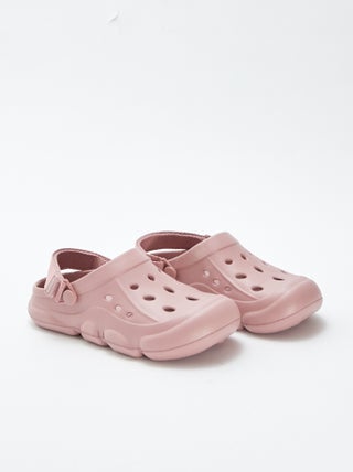 Clogs van gegoten kunststof