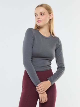 Cropped basic T-shirt