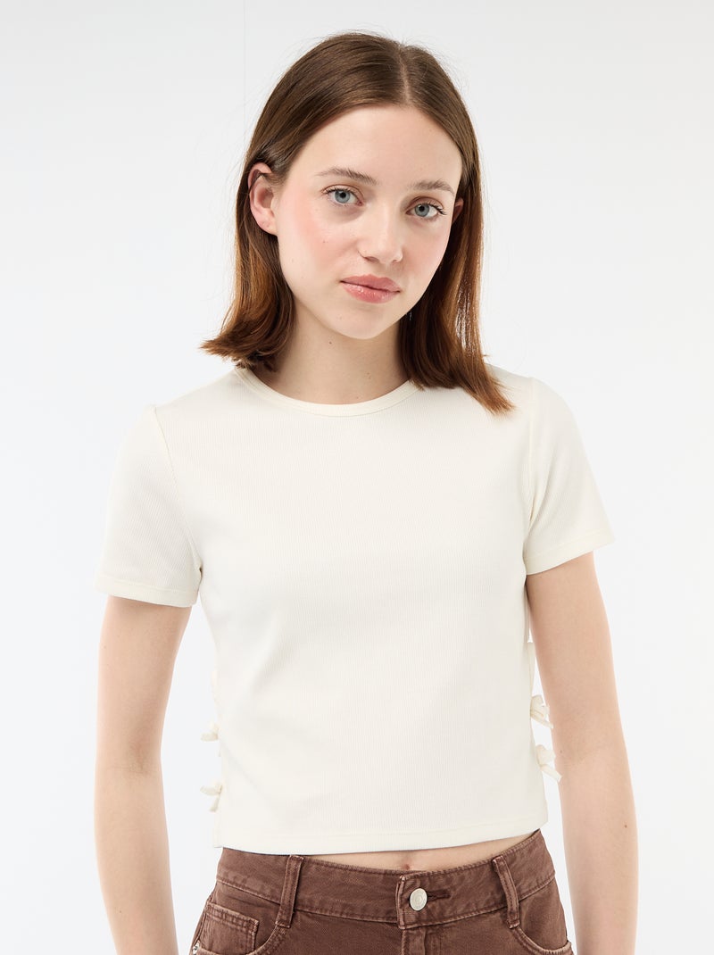 Cropped rib T-shirt met knoopjes Wit - Kiabi