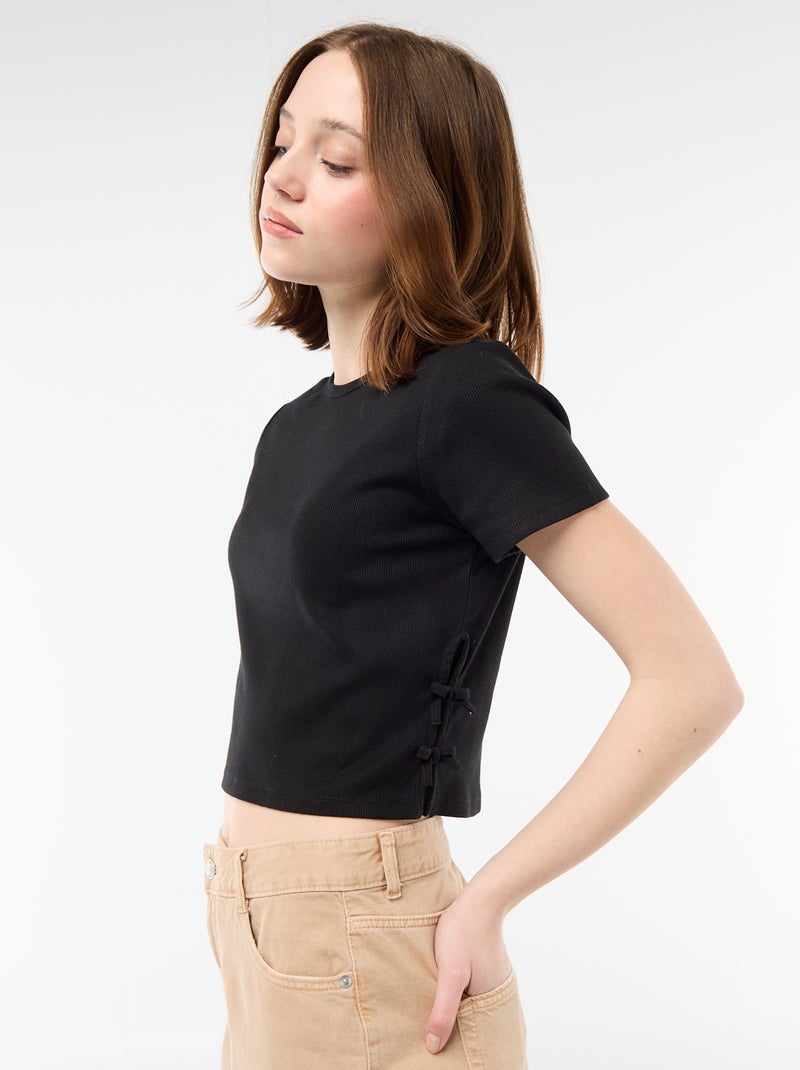 Cropped rib T-shirt met knoopjes Zwart - Kiabi