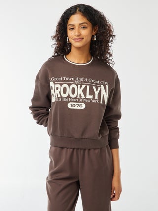Cropped sweater met opschrift in Amerikaanse stijl