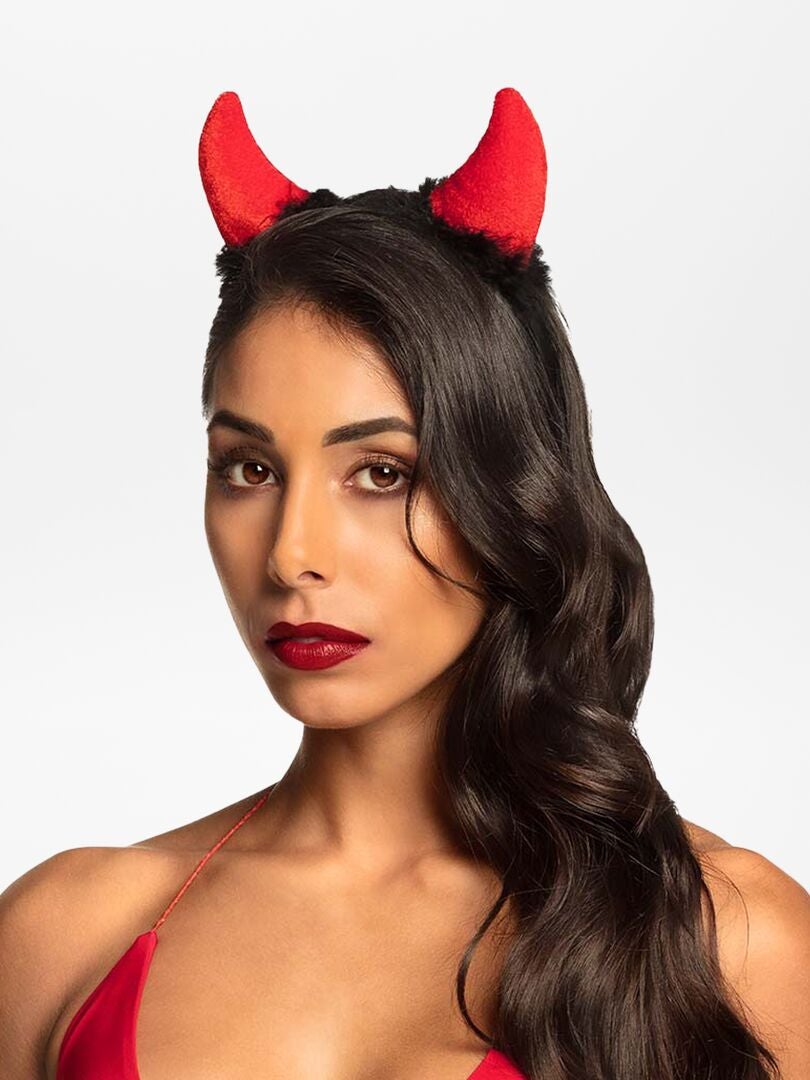 helm met duivelsoortjes