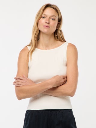 Dunne, gebreide singlet met ribbelpatroon