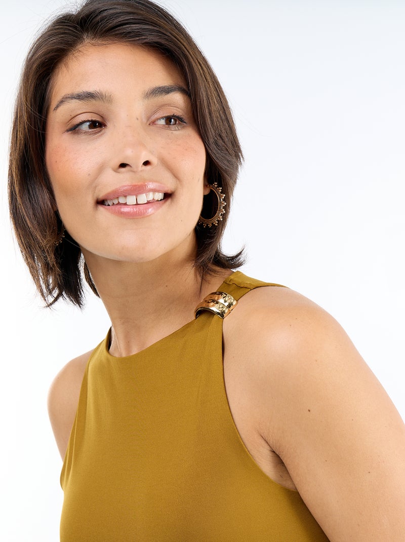 Effen body met goudkleurige sieraden op de schouderbandjes Kaki - Kiabi