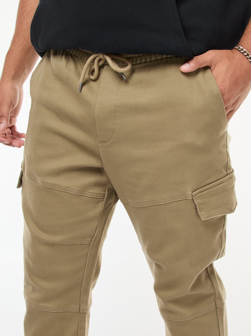 Effen broek met zakken en elastische tailleband Groen - Kiabi