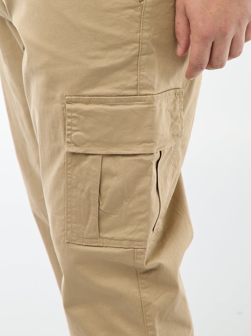 Effen broek met zakken en riemlussen Biege - Kiabi