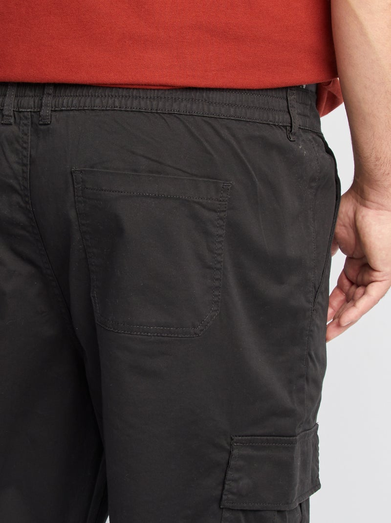 Effen broek met zakken zwart - Kiabi
