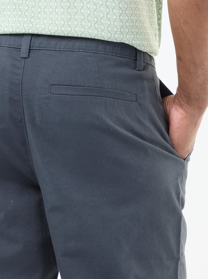 Effen chino met standaard taille Blauw - Kiabi