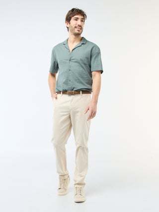 Effen chino met standaard taille