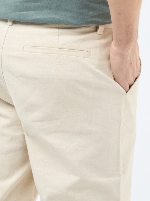 Effen chino met standaard taille - Kiabi