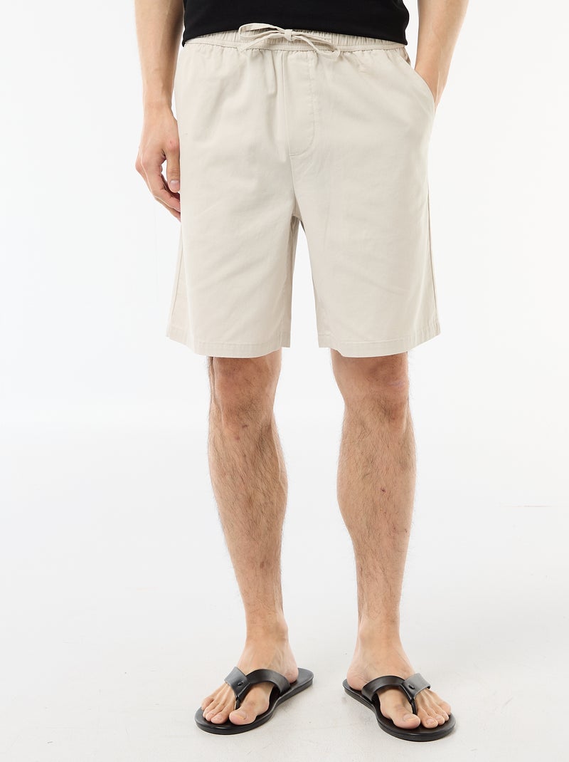 Effen chino short Grijs - Kiabi