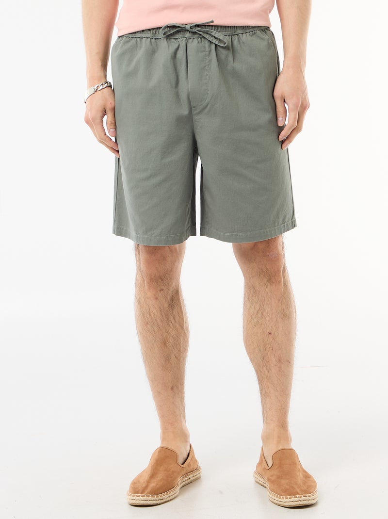 Effen chino short Groen - Kiabi