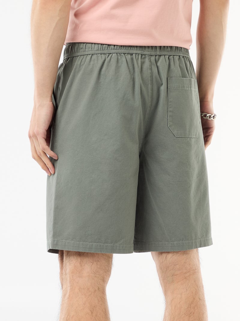 Effen chino short Groen - Kiabi