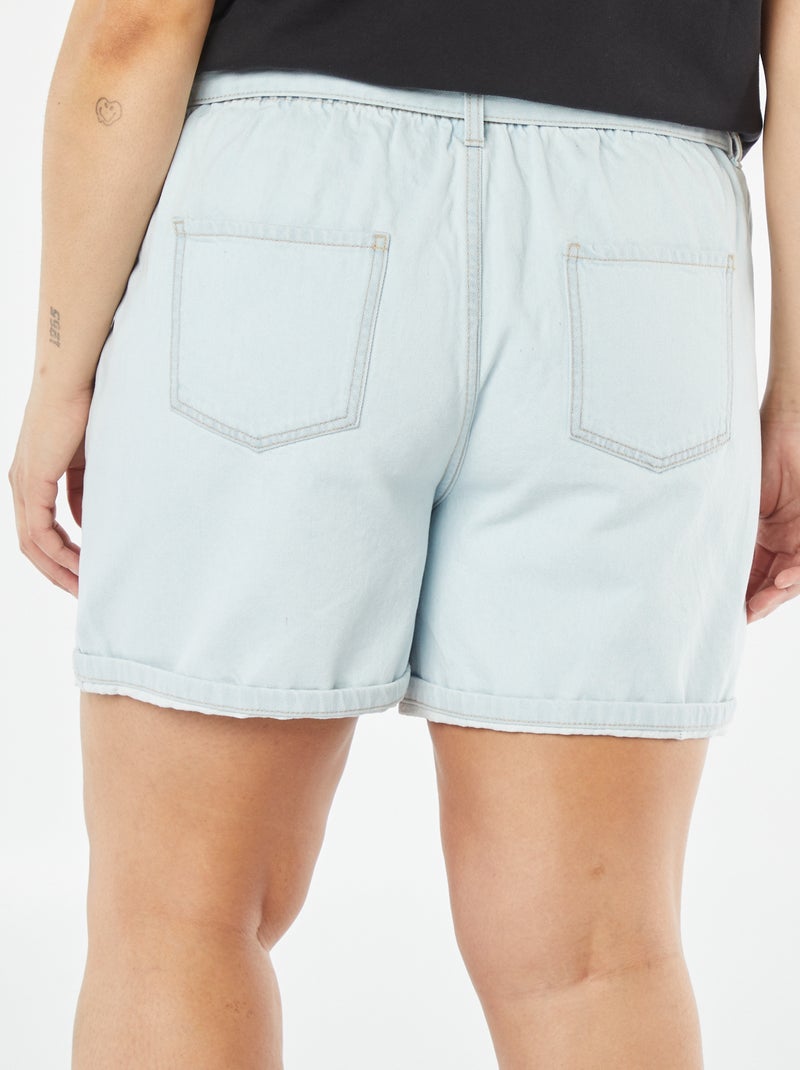 Effen jeansshort met riem BLAUW - Kiabi