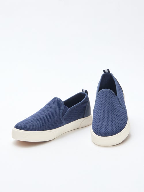 Effen lage sneakers van mesh | Slip-onmodel - Kiabi