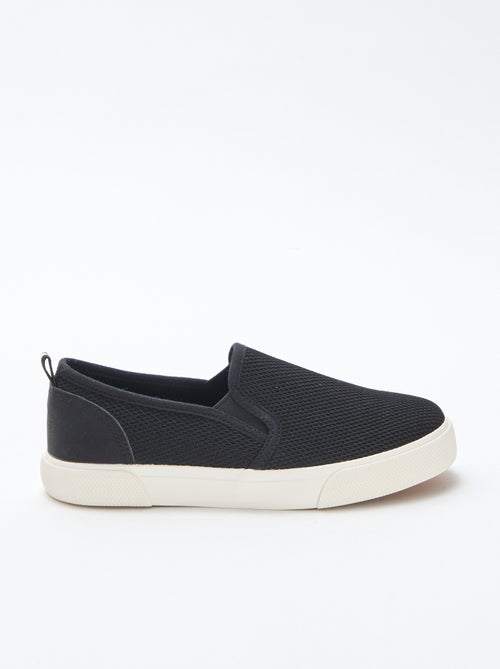 Effen lage sneakers van mesh | Slip-onmodel - Kiabi